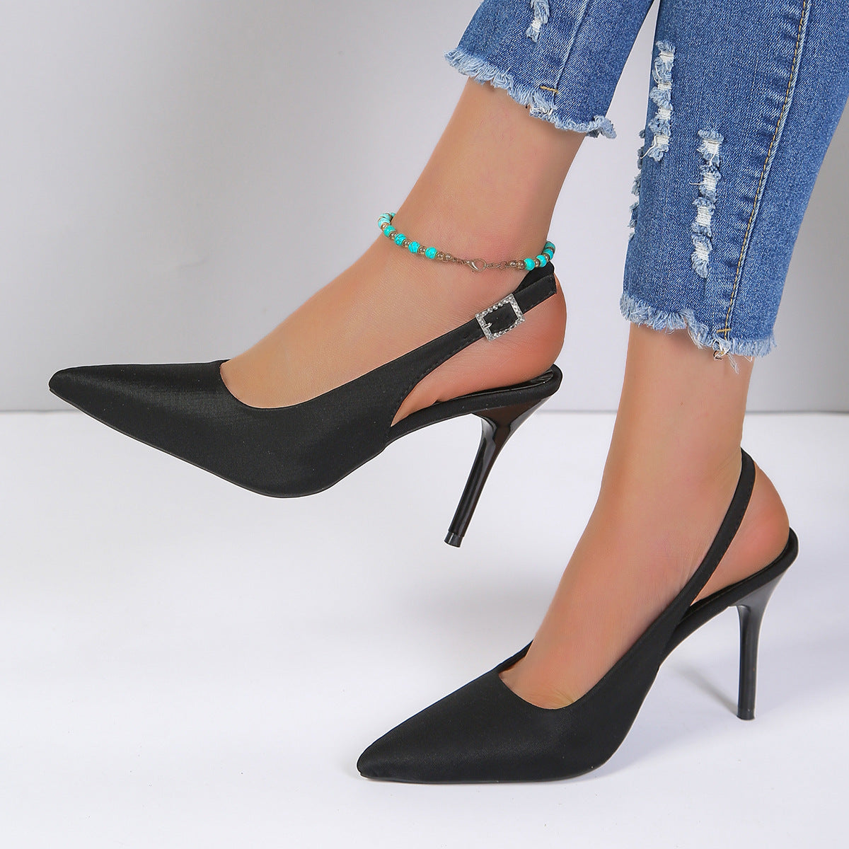 Sarena – Pointed Toe Buckle Sandals