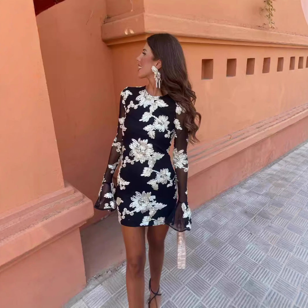 Flora -  Sleeved Dress